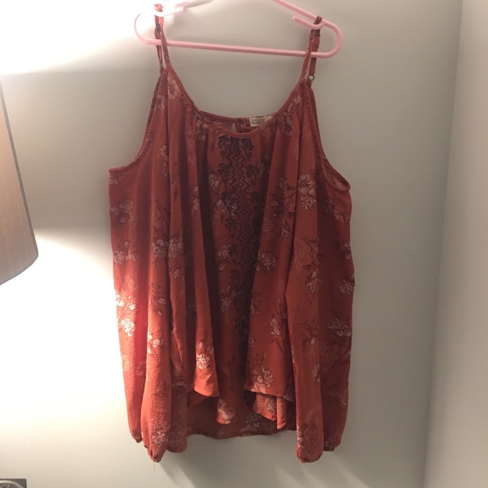 Cold Shoulder Long Sleeve Shirt